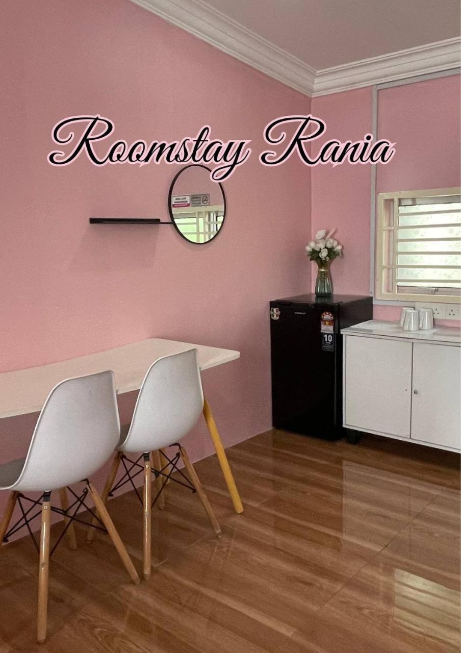 Ar Homestay & Roomestay Merlimau ภายนอก รูปภาพ